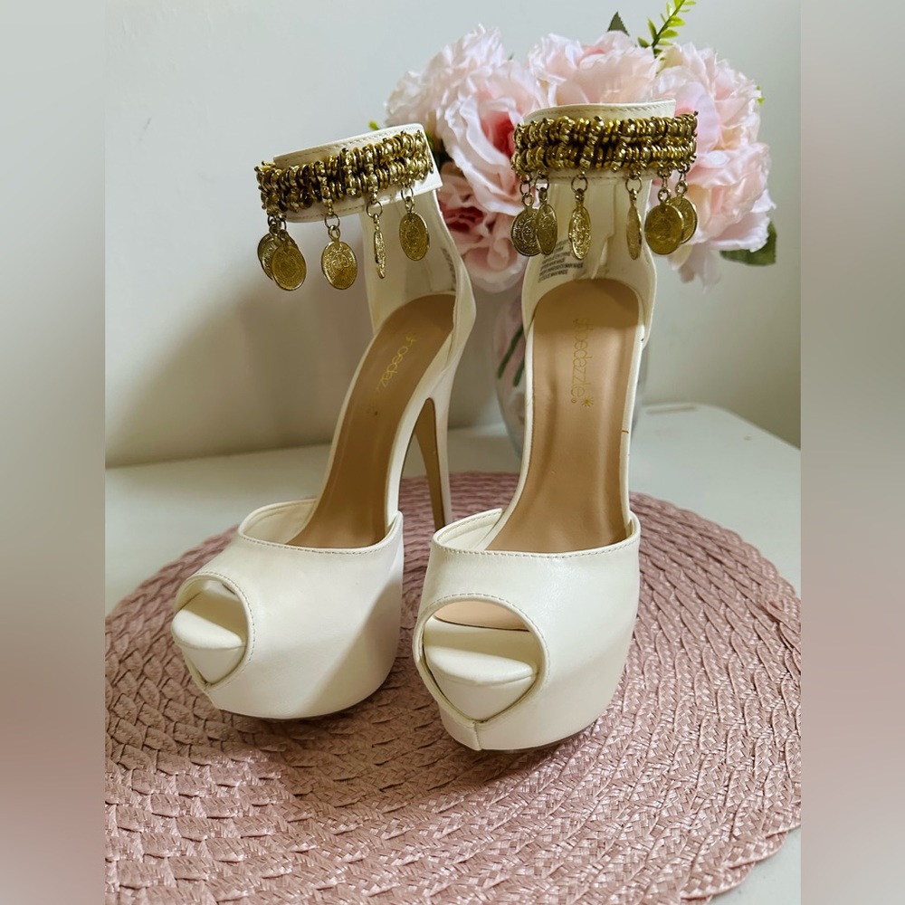 ShoeDazzle Platform Heels